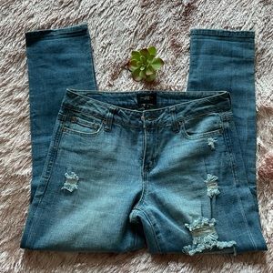 NWOT | CELEBRITY PINK BOYFRIEND JEANS 🪩